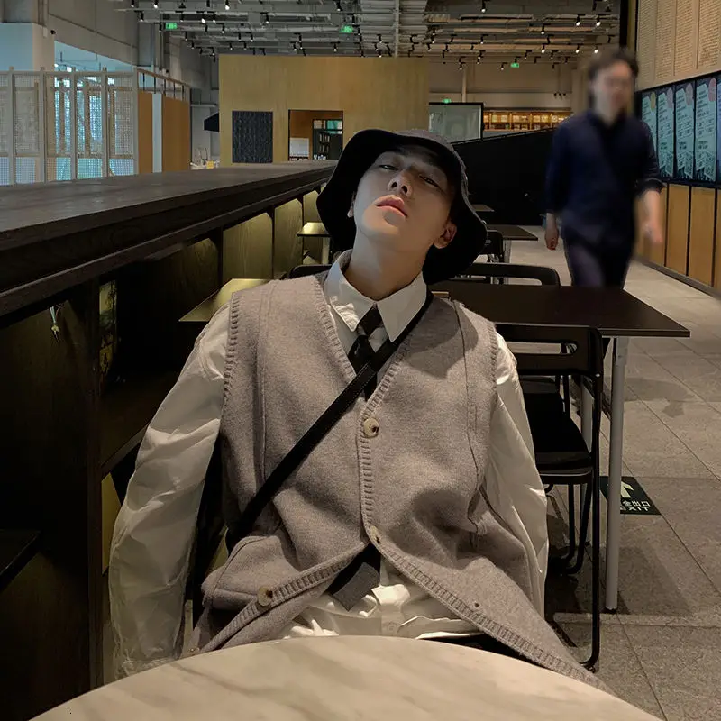 

Men's sweater 2020 Autumn winter new slim lovers knit waistcoat sweater loose leisure personality youth men's wear