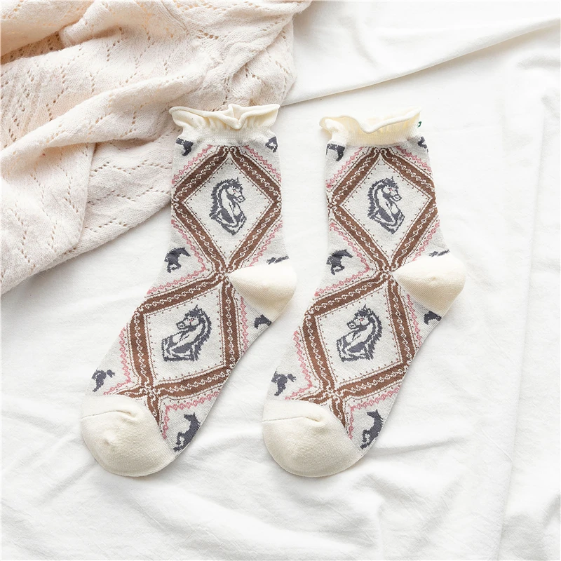 Retro Argyle Socks Women Ruffle Cotton Horse Animal Print Harajuku Funny Kawaii Quality Cozy Ladies Socks Art Christmas Gift