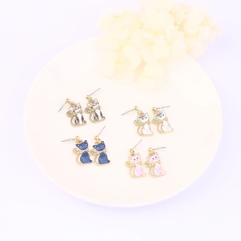 Серьги-гвоздики Obawa в виде кошачьих ушей для женщин и девушек милые маленькие
