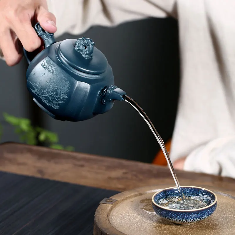 

Two violet arenaceous famous artists TaoShun pure hand recommended ink chlorite sifang tenglong the teapot