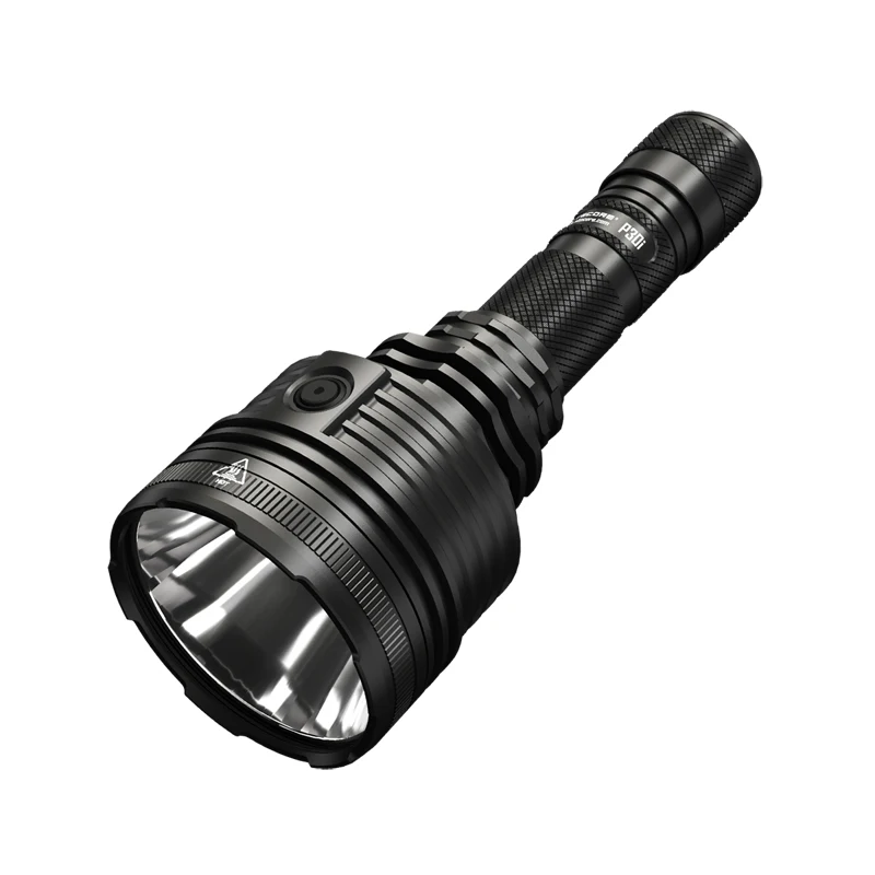 Поисковый фонарик NITECORE P30i 2000 люмен дальность 1000 метров оснащен аккумулятором