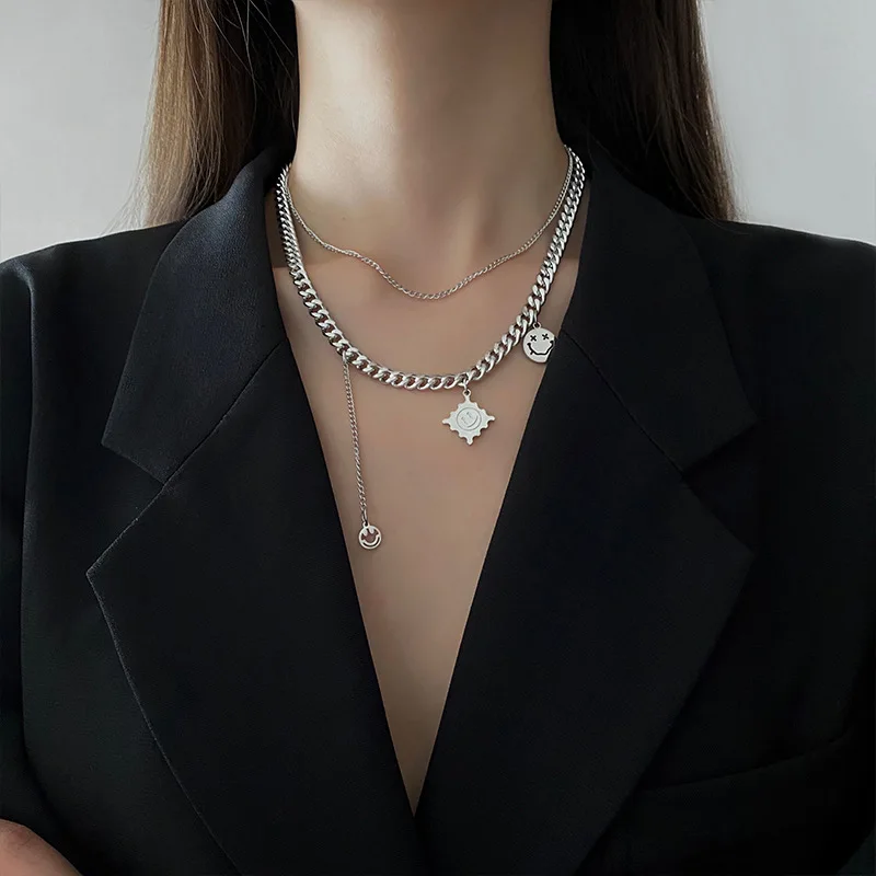 

Vintage Fine Double Layer Smiley Chain Pendant Necklace for Women Temperament Accessories Korean Fashion Jewelry Zircon Party