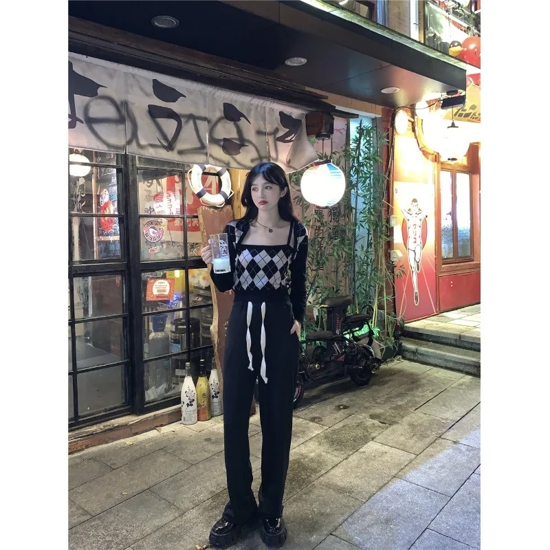 Трикотажный жилет с ромбовидными подтяжками внутри новый короткий кардиган