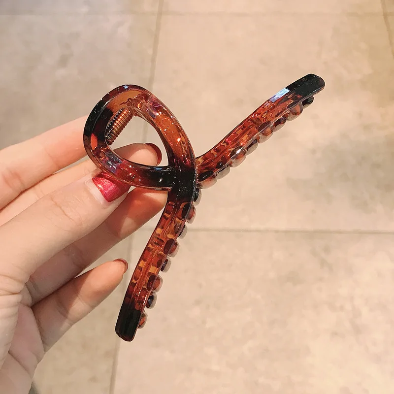 

1Pcs Cross Transparent Hair Crab Claws Women Hair Clip New Hairpins Girls Make UP Washing Tool Hair Accessories Crab Hair Clip