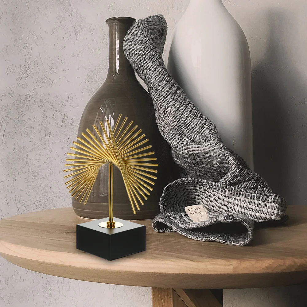 

1Pc Iron Art Ornament Irregular Statue Adornment Home Office Decoration