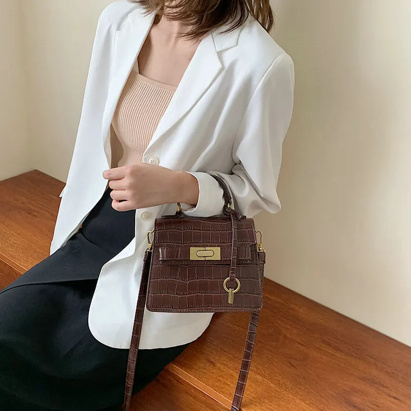 2020 тисненые сумочки с каменной текстурой корейская модная сумка замком новые