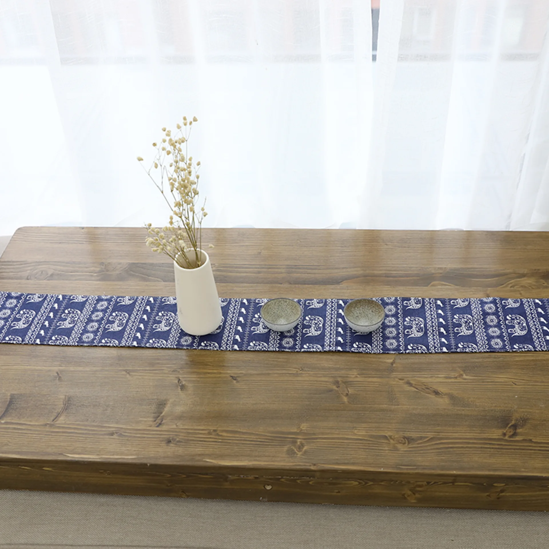 Настольная дорожка в национальном стиле с изображением слона высокое качество