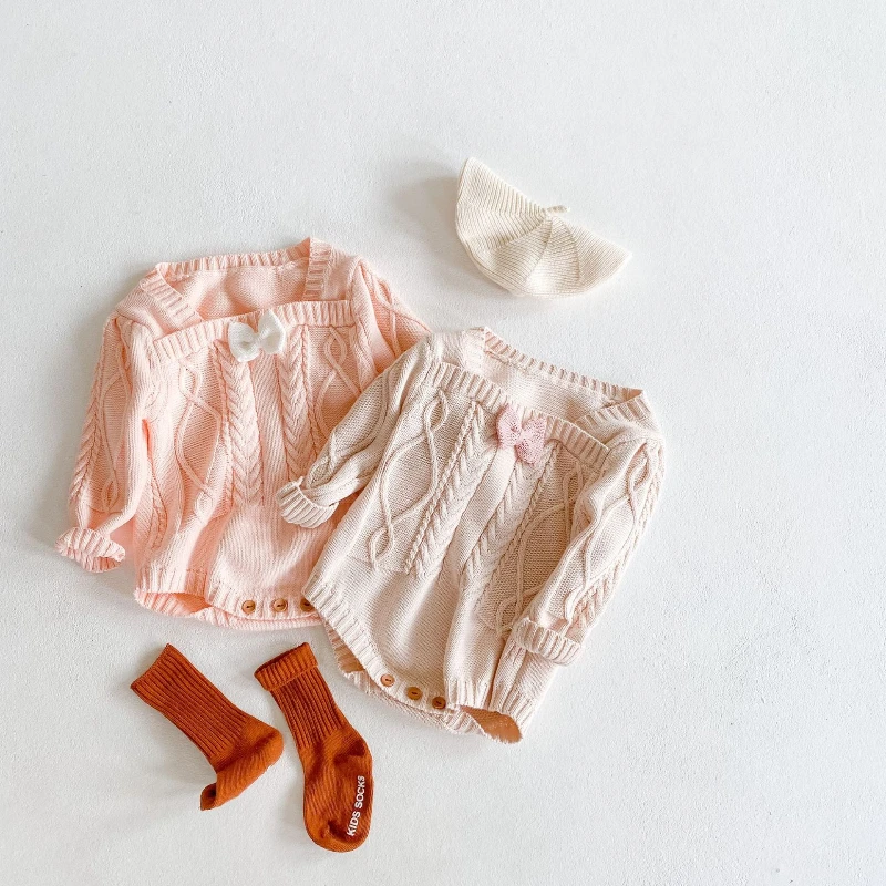 

Детский трикотажный комбинезон с длинным рукавом, с вышивкой