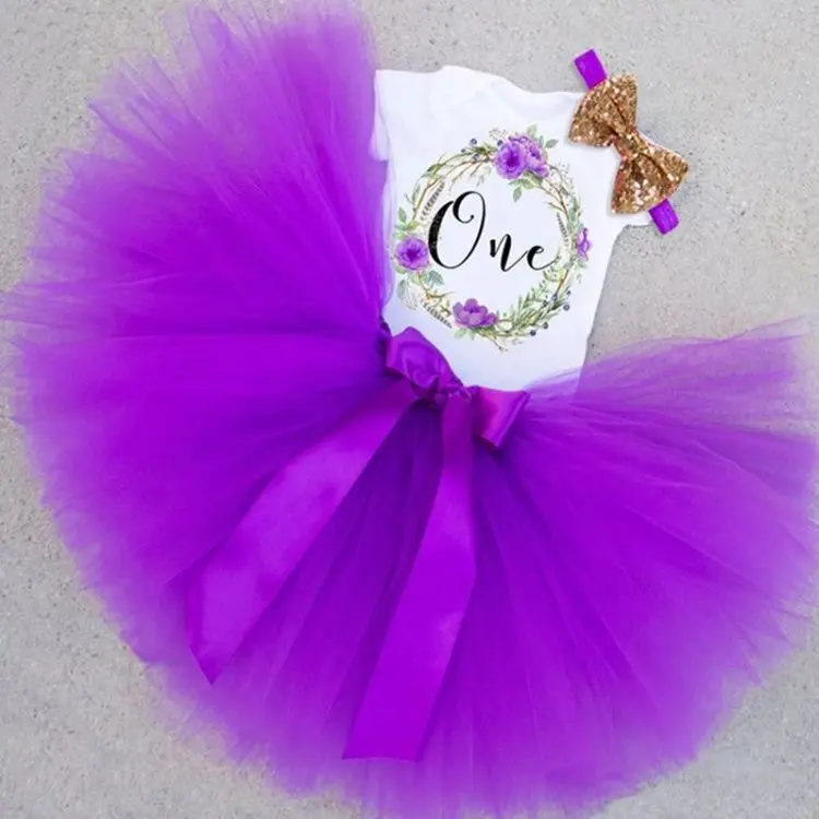 Женское платье на день рождения It's My First Girl золотистое для крещения пачка