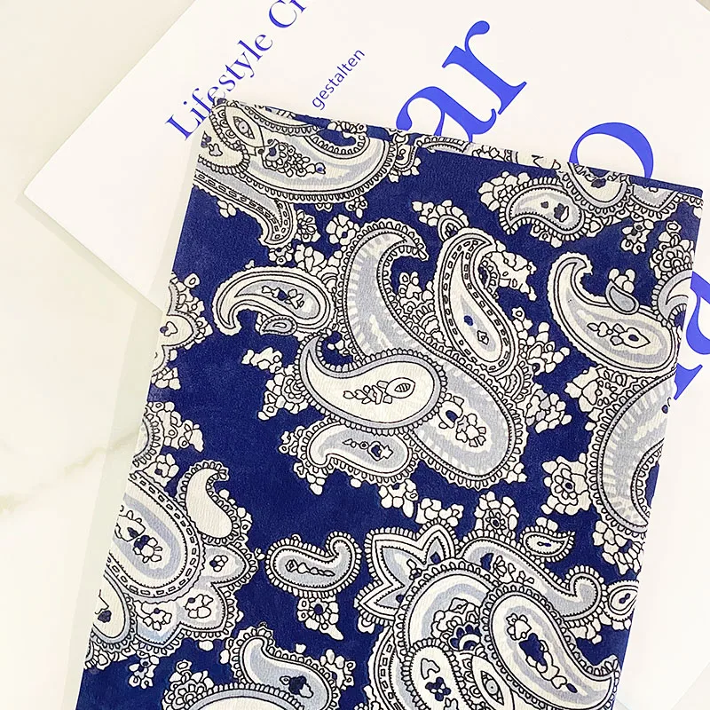 

2021 Silk Scarf Bandana New Fashion Square Neck Wrap Hair Ties Bag Ponytail Hair Accessories Shawl Headband Scarf