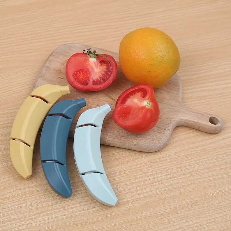 

Creative Banana Shape 2 Stages Knife Sharpener Portable Multifunction Scissors Quick Sharpening Kitchen Accessories Cooking Tool