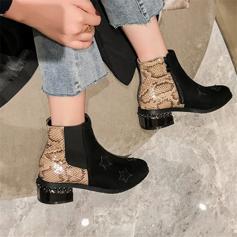 Женские нескользящие ботильоны на толстой подошве с заостренным носком молнии в