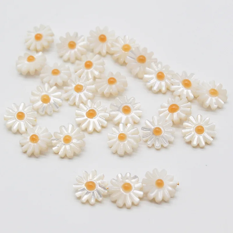 (50pcs/lot )Promotions!!! Natural Sunflower Mother of Pearl shell Daisy Flower for Brooch (10mm/12mm choose)  Украшения