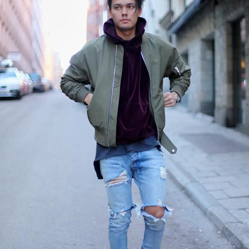 

Coats & Jackets