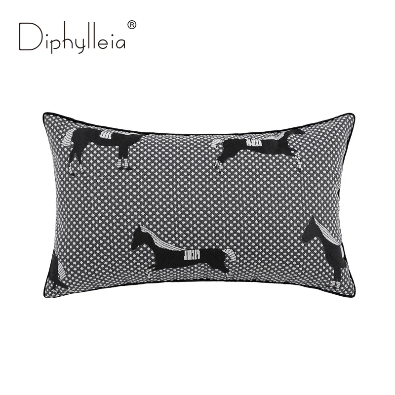 

Diphylleia Modern Interior Design Lumbar Pillow Case Black And White Racetrack Horse Jacquard Rectangle Cushion Cover 30x50cm