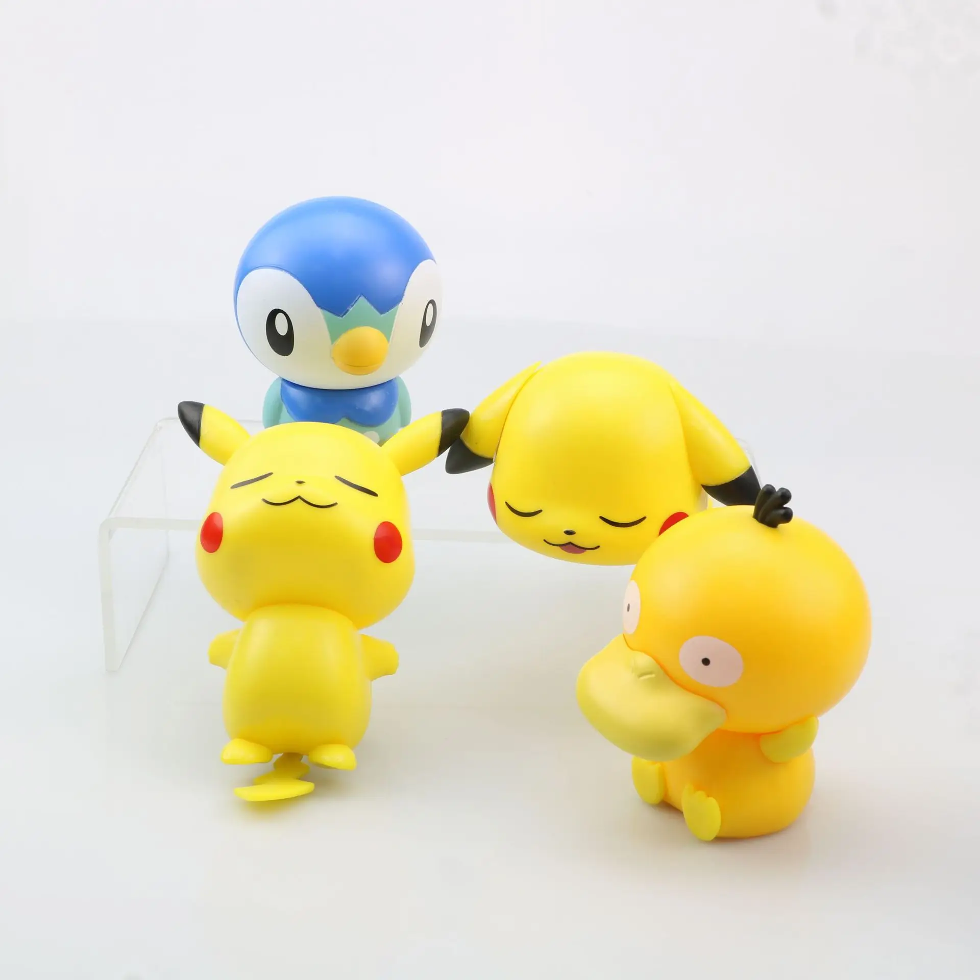 

8pcs/Set Genuine Pokemon Toy Pikachu Anime Action Model 5-8CM Dolls Cartoon Figures Squirtle Charmander Psyduck Purin Kids Gift