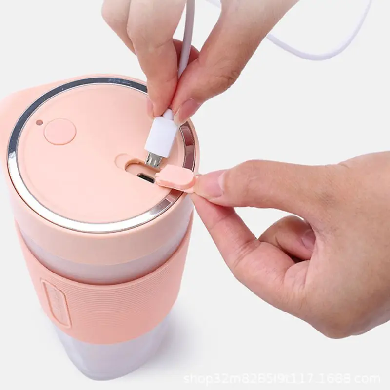 

Portable Multifunction Mixer USB Electric Fruit Juicer Handheld Fruit Rechargeable Mini Juice Cup Mini Portable Juice Cup Water