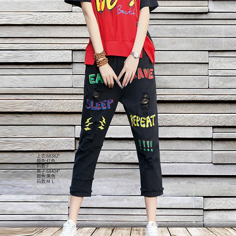 

2021 INS White Women Jeans Ankle Length Fashion Girls Street Trousers Colorful Embroidery Letters Holes Denim Pencil Pants