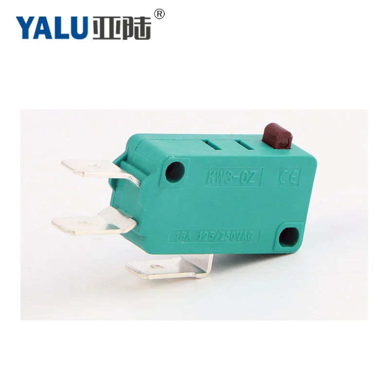 

AC 250V 16A 3-Pin Short Straight Hinge Lever Arm Limit Micro Switch SPDT 1 NO 1 NC KW3-0Z