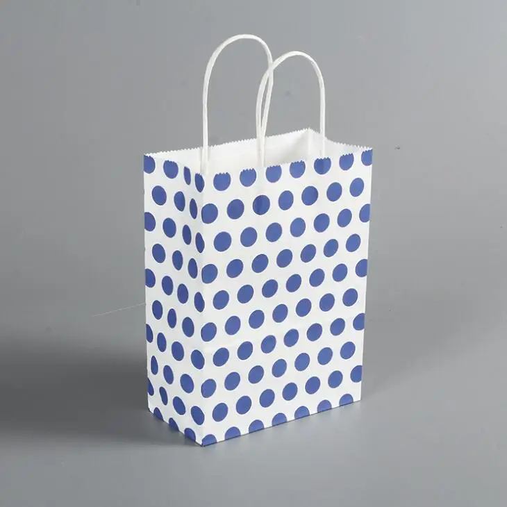 

Paper Gift Bags With Handle Colorful Dot 16x22cm Wedding Birthday Party Favor Gift Fashion Decoration Packing Bag LX1670