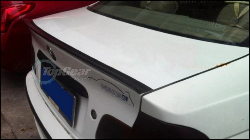 Автомобильный многофункциональный разветвитель для бампера и губ со всех сторон