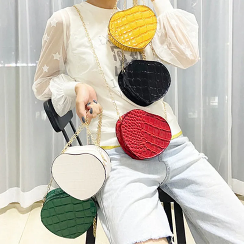 2021 женские кошельки и сумки той же расцветки модные красные любящее сердце Форма