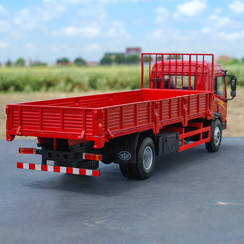 Оригинальный авторизованный аутентичный 1/24 FAW Jiefang sansai тяжелый грузовик литый