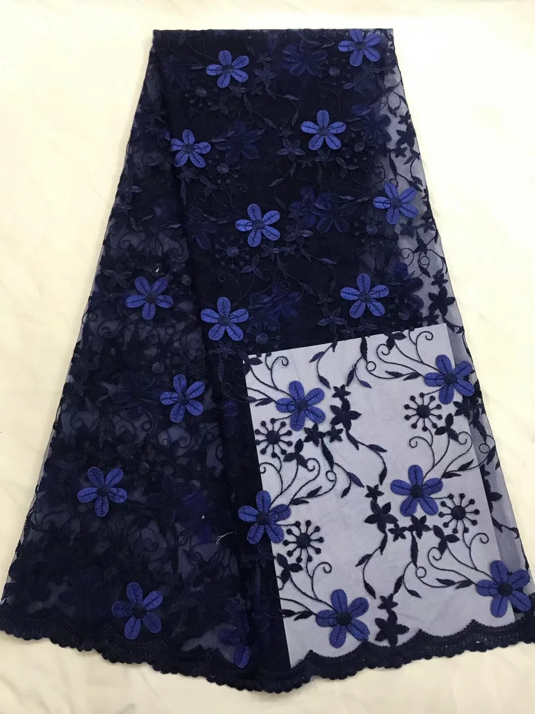 

2021 Latest Nigerian Laces Fabrics High Quality African Embroidered cord Laces Fabric For Wedding Dress French Tulle Lace