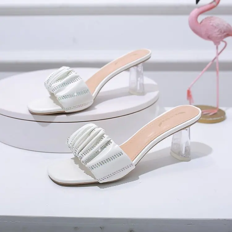 

Rubber Flip Flops Glitter Slides Slippers Women Summer Shoes Shale Female Beach Low Heeled Mules Pantofle Hawaiian Jelly Sabot H