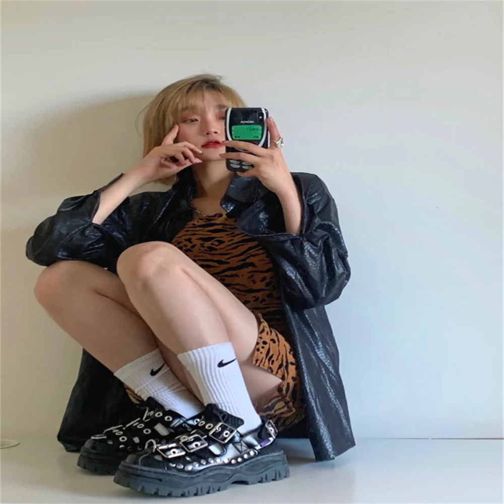 2021 готическая обувь в стиле панк с металлическим локомотивом на толстой подошве