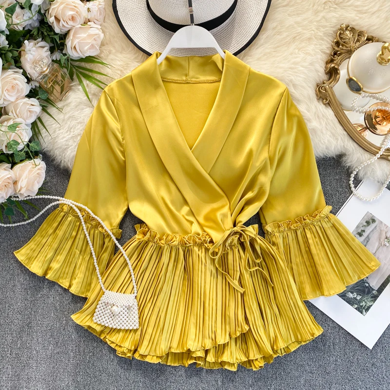 

2021New Summer Women Blouse V-neck Poplin Three Quarter Flare Sleeves Slim Blouse Ladies Casual Flounced Solid Draped Shirt Tops