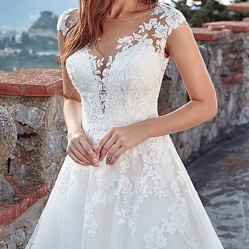 

Bespoke Occasion Dress Illusion O-Neck Sleeveless Embroidery Lace Tulle Floor-Length Luxury White Women Wedding Party Gown TS088