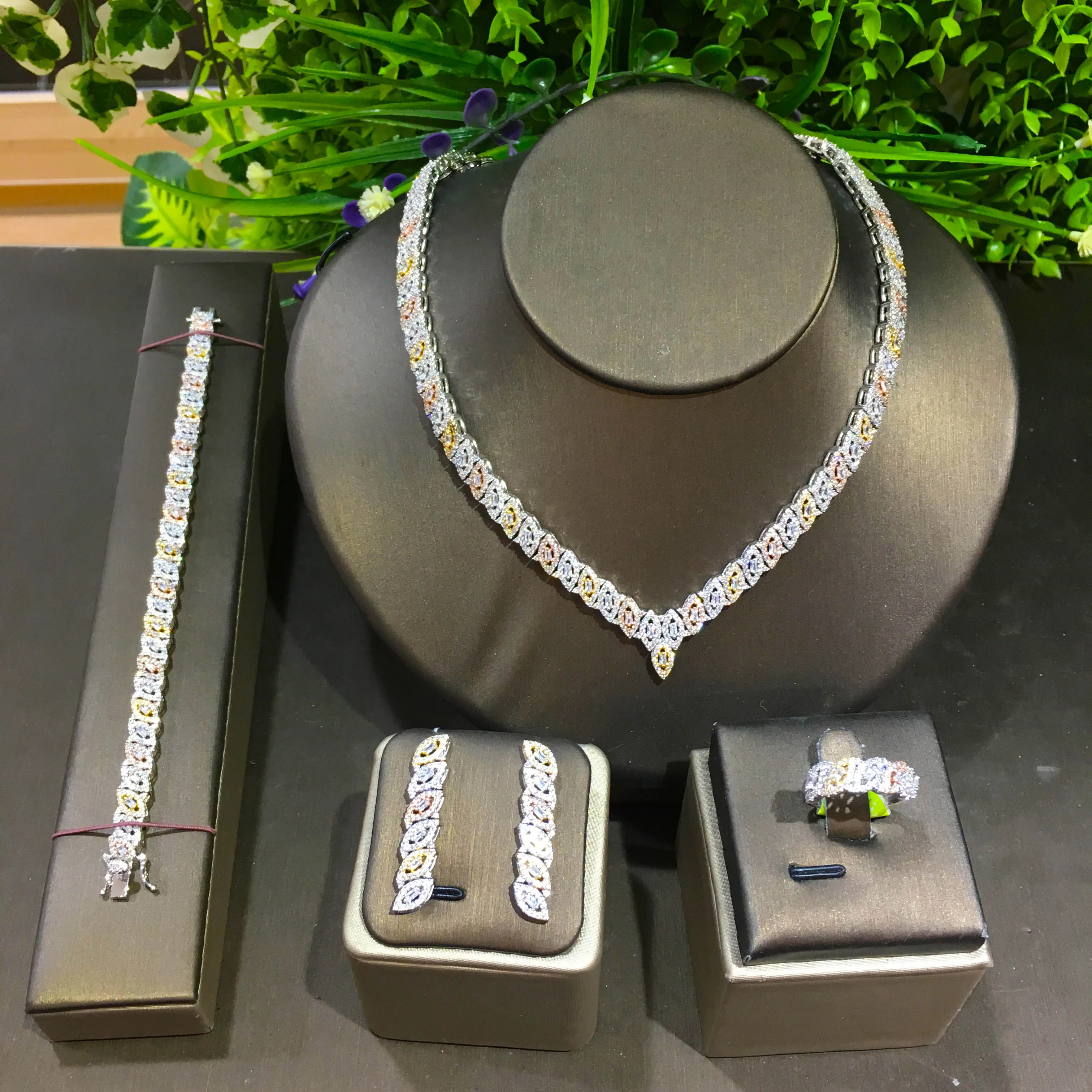 

TIRIM Dubai Luxury Delicate Three Color Bridal Necklace Set for Women Cubic Zirconia Wedding Jewelry Sets Brides Accessories
