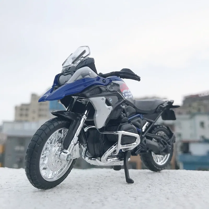 Новинка 1:18 2017 BMW R1200GS Литая модель мотоцикла Maisto реальная короткопоглощающая