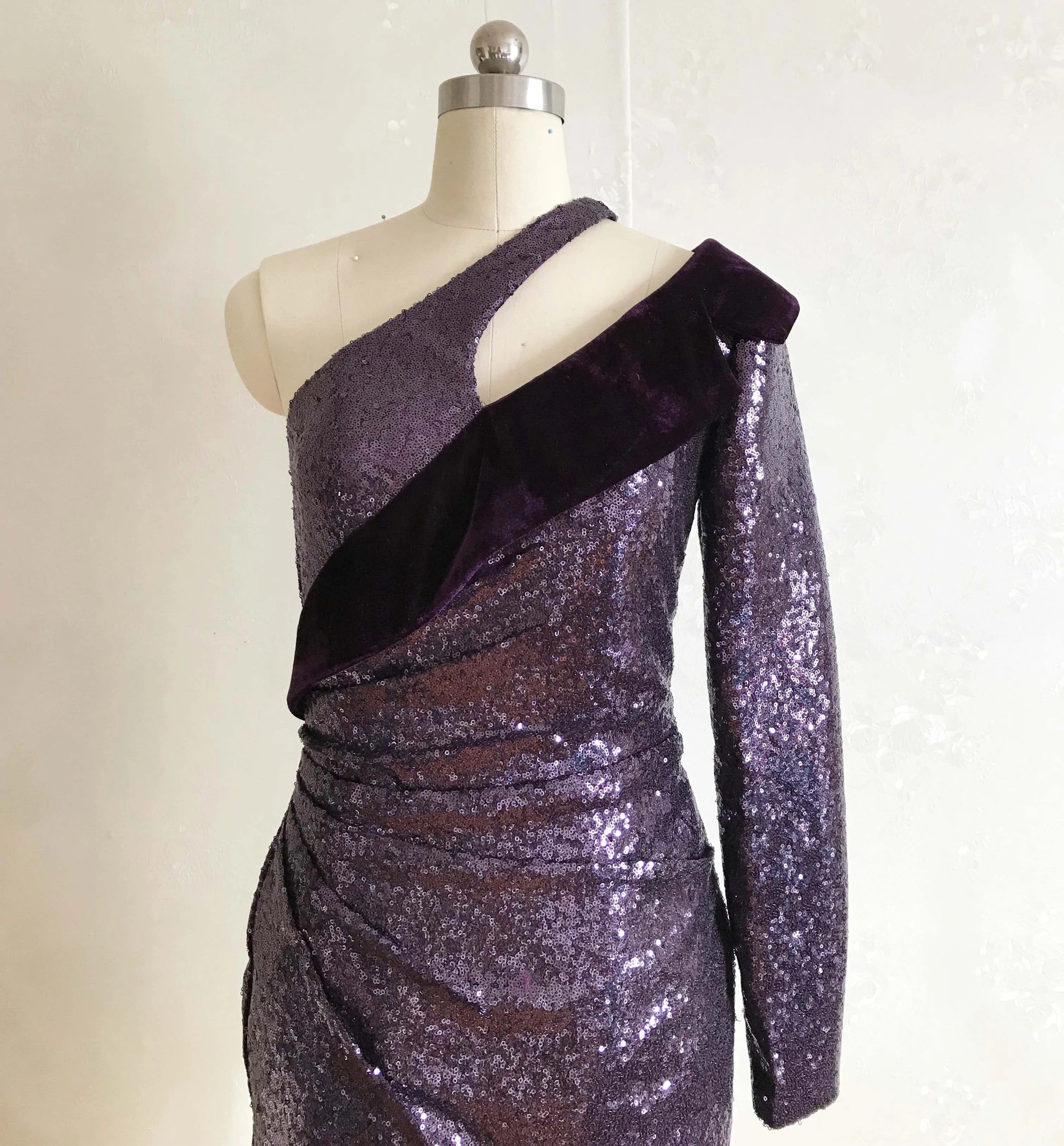 Сексуальное Фиолетовое Платье Vestidos De Fiesta с вырезом на одно плечо длинным рукавом