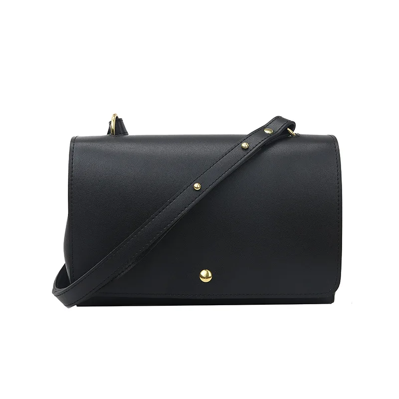 

Сумка через плечо женская, красная, однотонная, с мягкой поверхностью, с диагональю, весна-лето