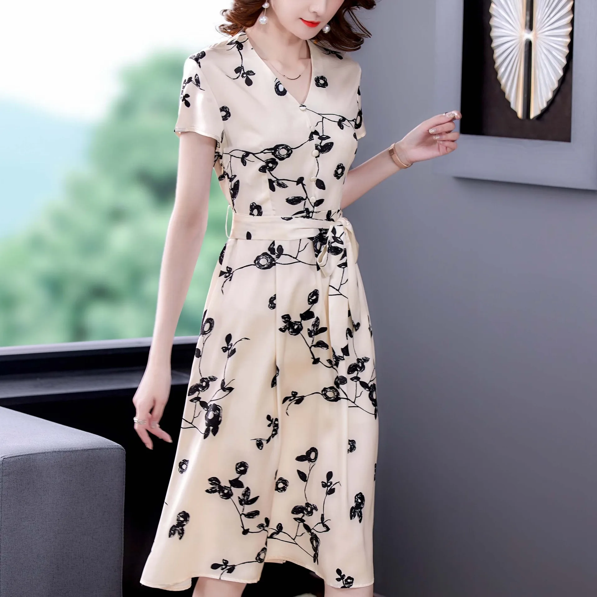 

2021 Women Printed Dress Summer V-Neck Elegant Lace-Up Short Sleeve Office Dress Fashion Vestidos