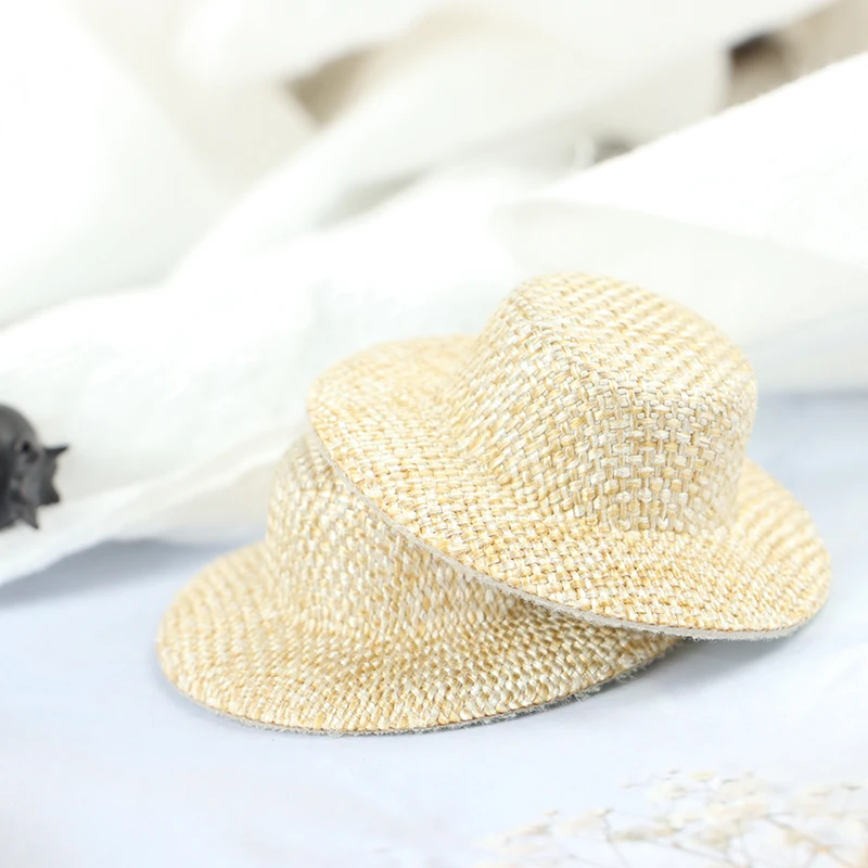 

2Pcs Dollhouse Miniature Straw Hat Mini Doll Hat Doll House Ornament Hand Weaved