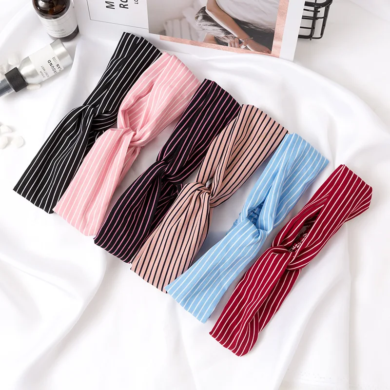 Новинка повязка для волос из гладкой ткани полосатая на голову спортивная йоги