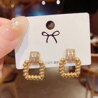 2021 new fashion korean oversized white pearl stud earrings for women bohemian golden round pearl wedding earrings jewelry gift