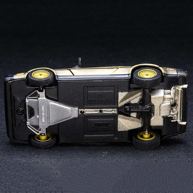 Литья под давлением модель 1/43 весы металлического сплава CarTime машина DeLorean DMC-12