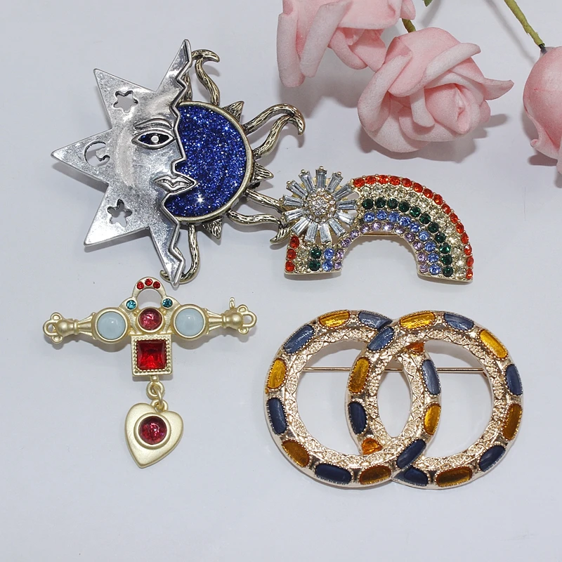 

Fashion new creative snake pattern retro contrast enamel star sky color cross Rainbow Brooch women accessories wholesale