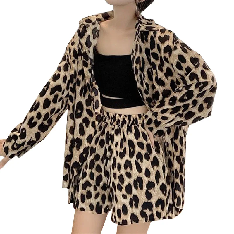 

Leopard Printed Women Two Piece Sets Harajuku Casual Female Tracksuit Suit Fashion Shirt Tops and Shorts Sets Oversize Outfits