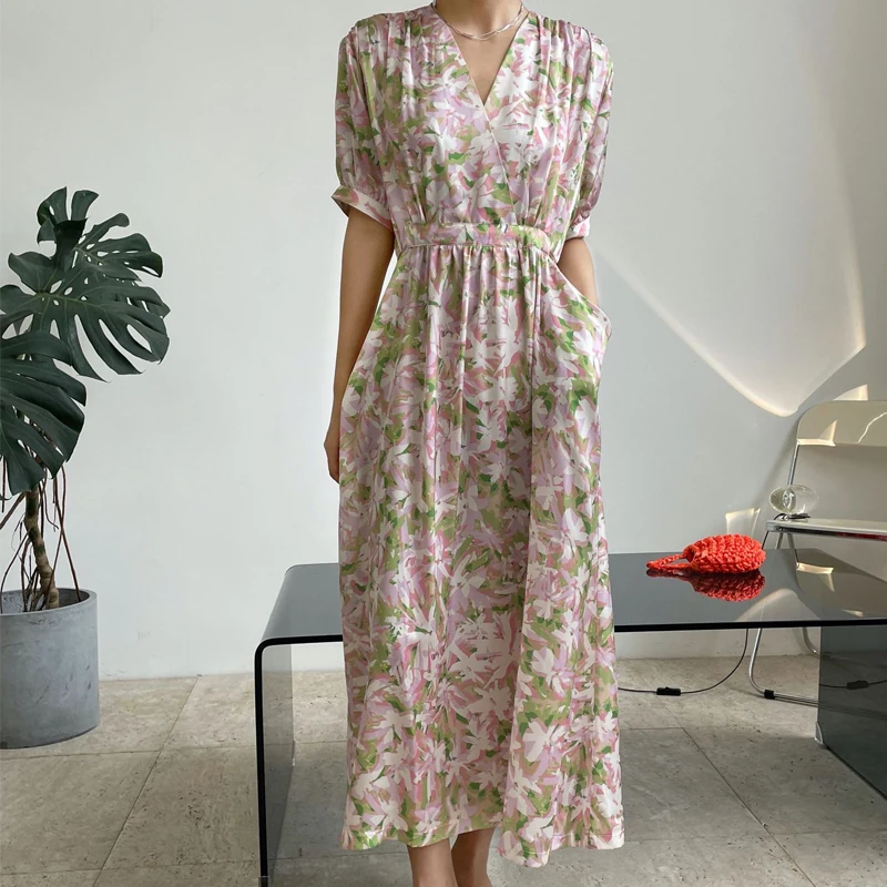 

Summer women's casual floral print V-neck short-sleeved slim dress