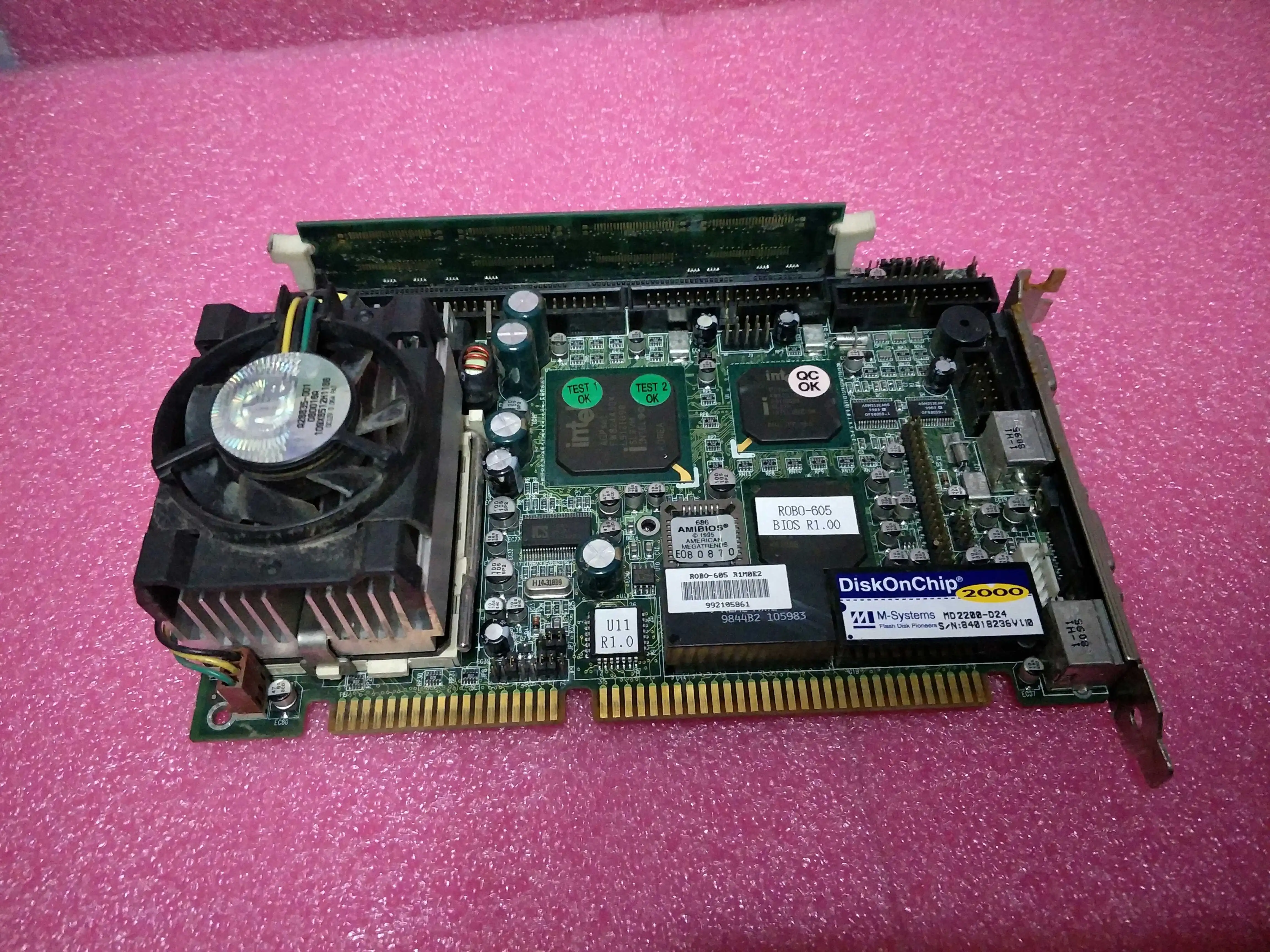

Original disassembly ROBO-605 BIOS R1.00 90% new ROBO-605 physical picture