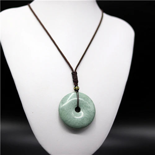 Ожерелье из натурального белого и зеленого нефрита подвеска пончик