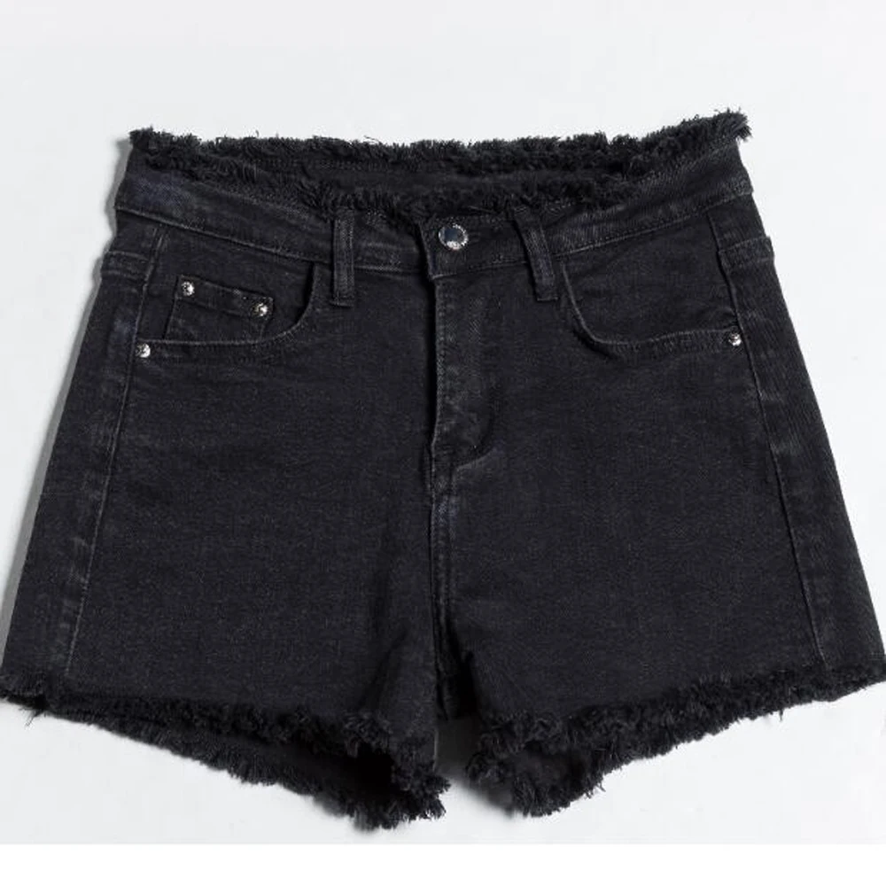 Летние черные джинсовые шорты с необработанными краями высокой талией