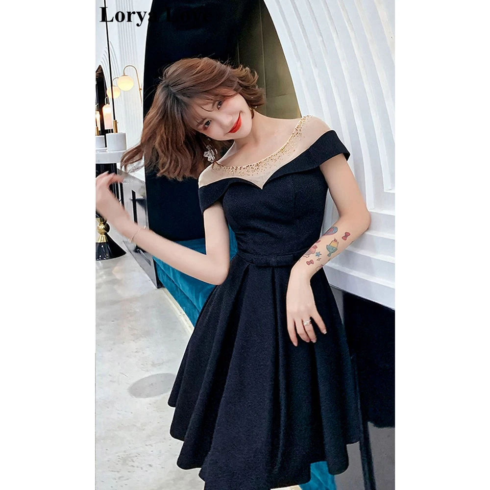 

Simple Beads Sparkle Black Cocktail Dresses 2020 New Illusion Short Prom Dresses Vestidos De Gala Summer Women Graduation Gowns