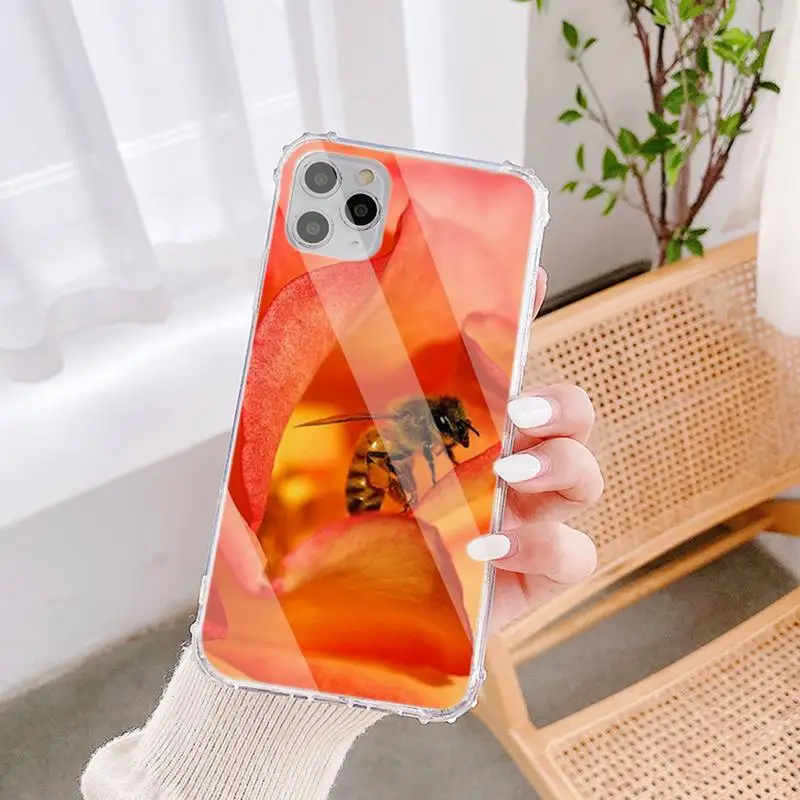 

Golden Honey Bee Phone Case Transparent Case For IPhone 6 6s 7 8 Plus X Xs Xr Xsmax 11 12 Pro Promax 12mini