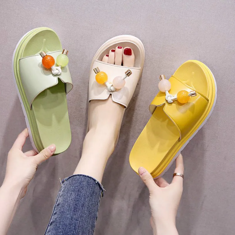 

Summer New Candy Colors Slippers Women Fashion Solid Outer Wear Shallow Flat With Slides Med (3cm-5cm) Thick Bottom Breathable